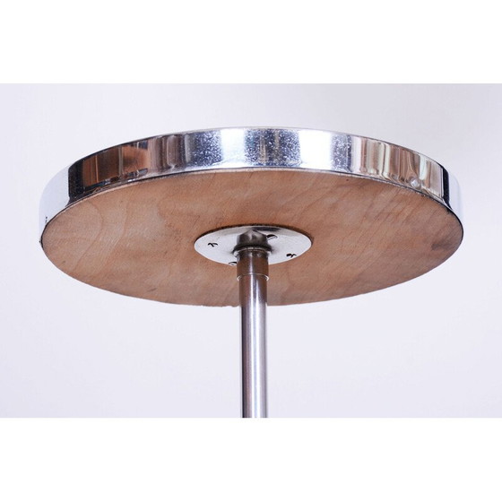 Image 1 of Lampadaire vintage en acier chromé et verre opale par J. Halabala, UP Zavody, Tchécoslovaquie 1930