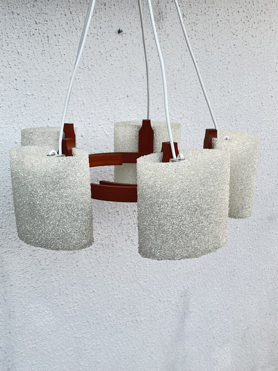 Image 1 of Lustre Scandinave En Teck