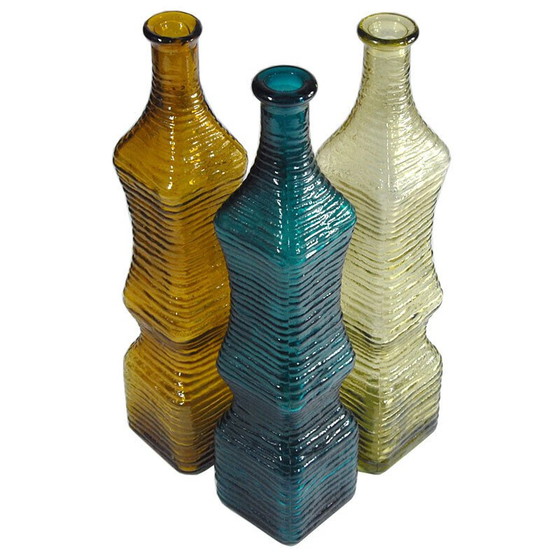 Image 1 of Ensemble de 3 bouteilles en verre vintage, Italie 1960