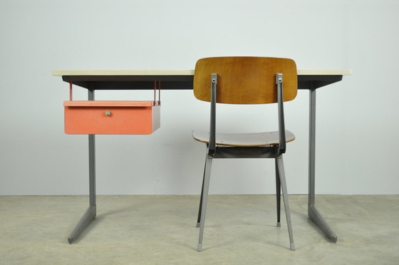 Image 1 of Ahrend the Circle / Bureau industriel vintage, 1950S Pays-Bas