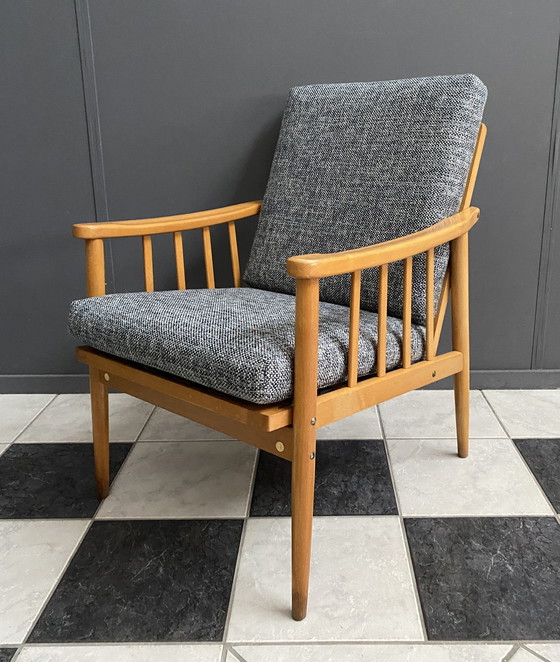 Image 1 of Chaise à bras en bois et tissu 1960S