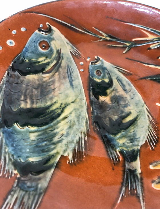 Image 1 of Plat Artisanal Diaz Costa Pour Puigdemont En Céramique Émaillée Décor Poissons