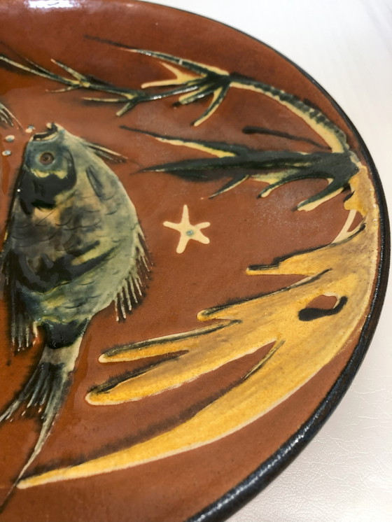 Image 1 of Plat Artisanal Diaz Costa Pour Puigdemont En Céramique Émaillée Décor Poissons