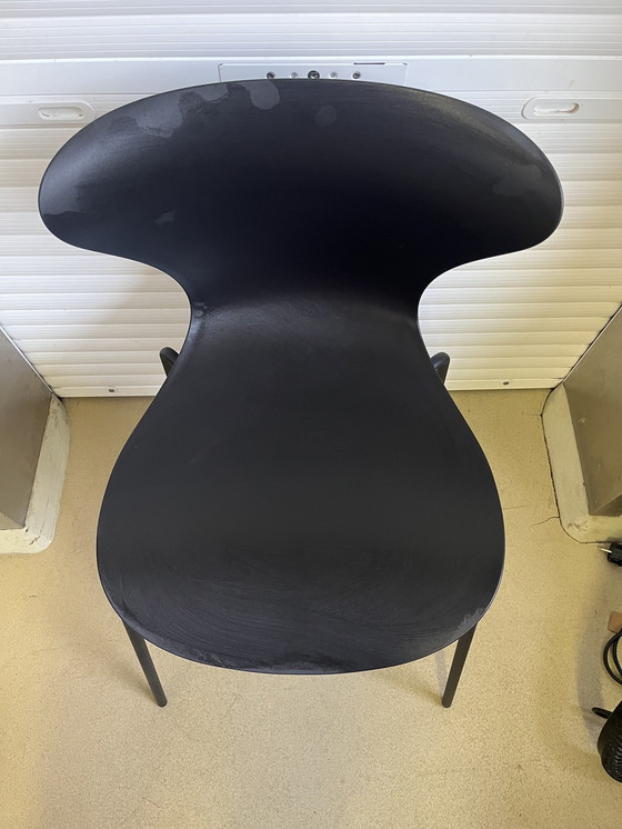 Image 1 of Chaise noire pour visiteurs