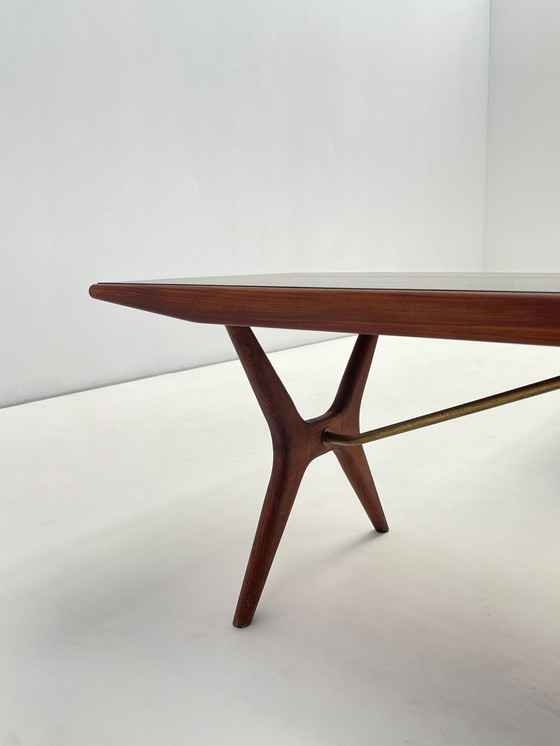 Image 1 of Table basse moderne suédoise en teck de Jo Carlsson, 1960.