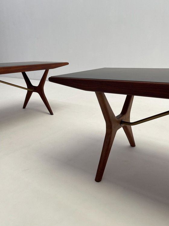 Image 1 of Table basse moderne suédoise en teck de Jo Carlsson, 1960.