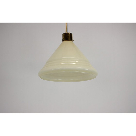Image 1 of Lampe suspendue vintage en verre et laiton, Tchécoslovaquie, années 1970