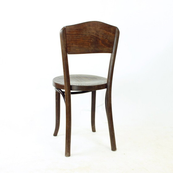 Image 1 of Chaises de bistro vintage en bois de chêne courbé et contreplaqué pour Thonet, Tchécoslovaquie 1940