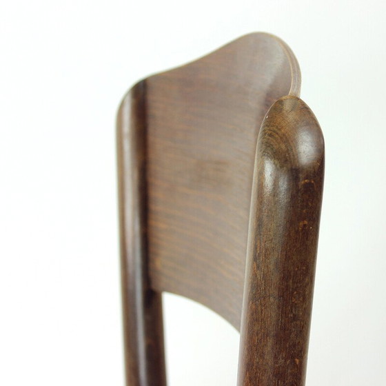 Image 1 of Chaises de bistro vintage en bois de chêne courbé et contreplaqué pour Thonet, Tchécoslovaquie 1940