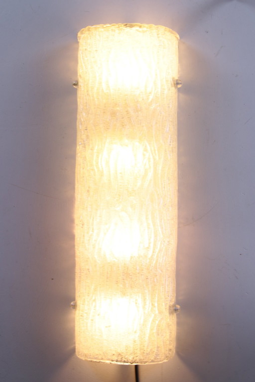 Ice Wall Lamp by Hillebrand Style 60 cm de long Made in 1960