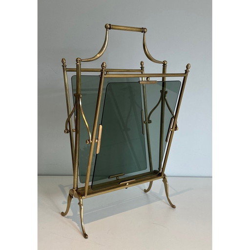 Porte-revues vintage en laiton et verre bleuté par Maison Jansen, 1940