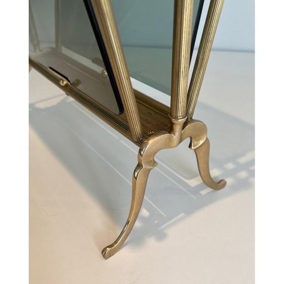 Image 1 of Porte-revues vintage en laiton et verre bleuté par Maison Jansen, 1940