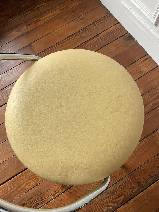 Image 1 of Chaise Pivotante Design En Chrome 