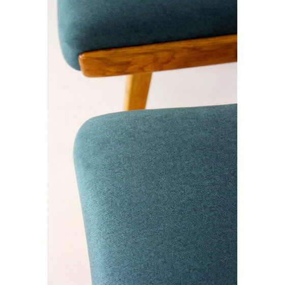 Image 1 of Ensemble de 4 chaises de salle à manger vintage en chêne pour Interier Praha, 1960