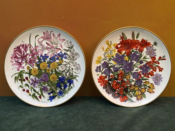 Image 1 of Franklin Mint Fleurs de l'année 12 assiettes