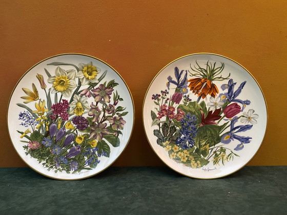 Image 1 of Franklin Mint Fleurs de l'année 12 assiettes