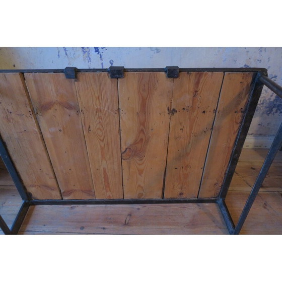 Image 1 of Table industrielle vintage en fer et bois, 1960