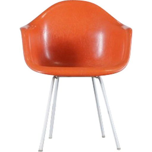 Chaise vintage en fibre de verre orange de Charles et Ray Eames pour Vitra, Allemagne 1960