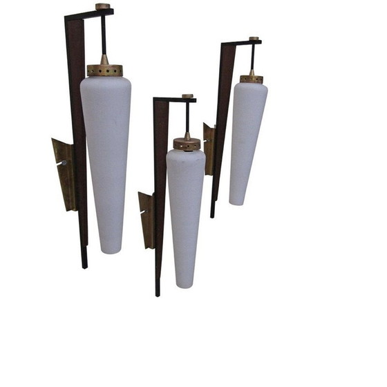 Image 1 of Ensemble de 3 lampes murales vintage en verre opale par Stilnovo