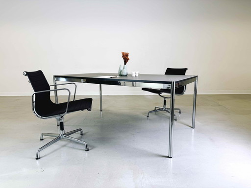 59x USM Haller Table de salle à manger Bureau Table d'appoint Fenix gris