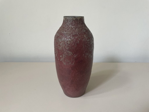 Vase en poterie d'art vintage