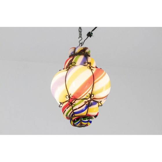 Image 1 of Lustre vintage "sucre d'orge" en verre polychrome, 1950