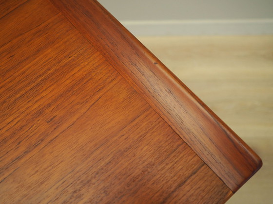 Image 1 of Table basse en teck, Design danois, 1970S, Production : Danemark