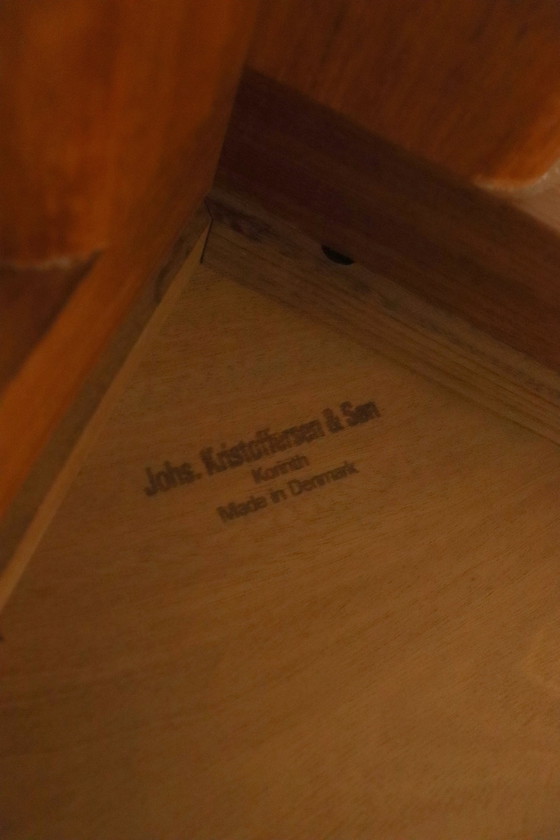 Image 1 of Johs. Kristoffersen & Son Table à manger ronde 'Bjerget' Vintage