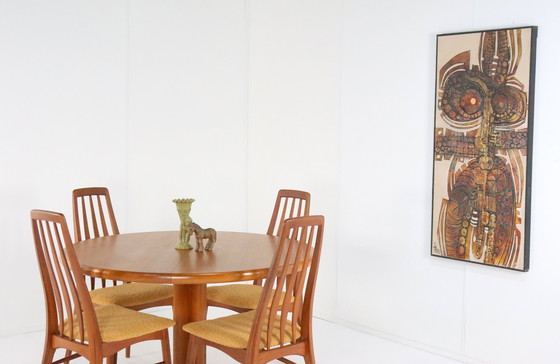 Image 1 of Johs. Kristoffersen & Son Table à manger ronde 'Bjerget' Vintage