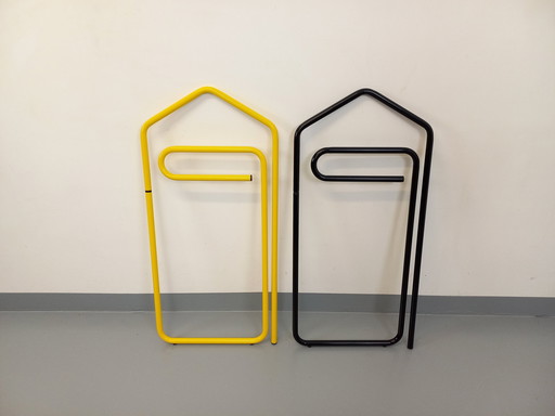 Suite De 2 Porte-Serviettes Ou Valets De Chambre Dépliants Vintage En Métal Jaune Et Noir Des Années 80