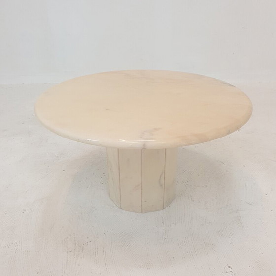 Image 1 of Ensemble de 3 tables d'appoint italiennes en marbre, 1970