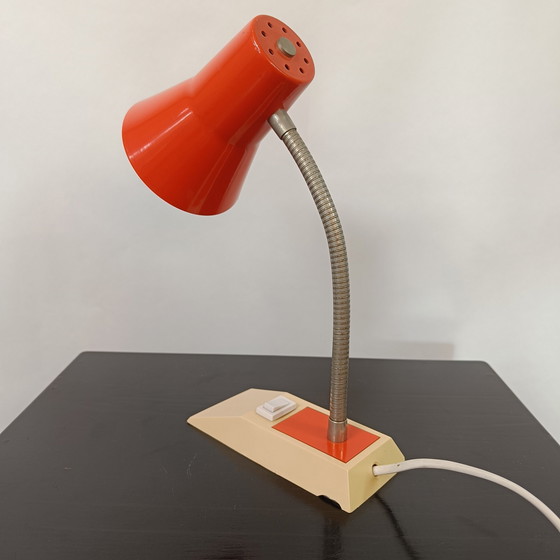 Image 1 of Lampe de bureau rétro des années 70