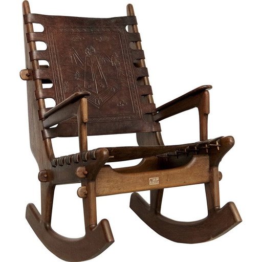 Fauteuil à bascule en cuir vintage par Angel Pazmino pour Muebles de Estilo