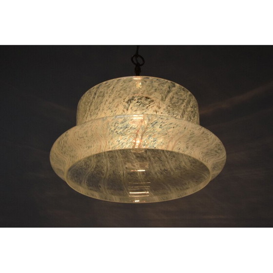 Image 1 of Lampe suspendue vintage en verre et laiton par Kamenicky Senov, Tchécoslovaquie 1960