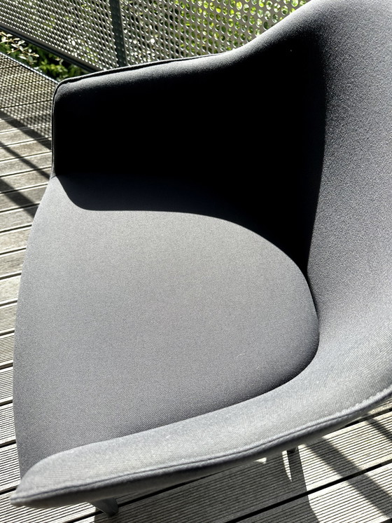 Image 1 of 8x Vitra Softshell Dining Room Meeting Chairs Anthracite