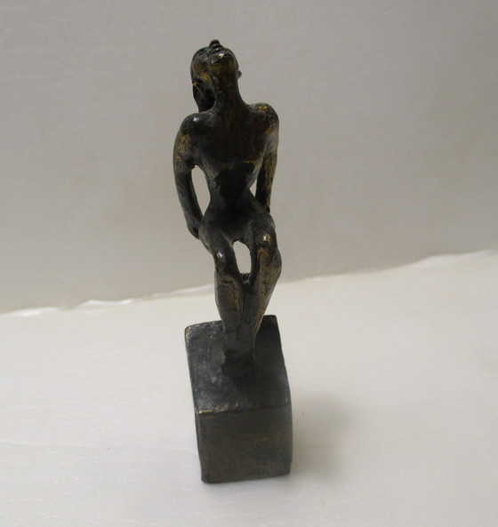 Image 1 of Corry Ammerlaan Van Niekerk (1947), sculpture en bronze, Marked, The Jump.