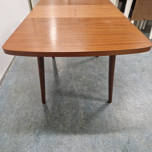 Table de salle à manger coulissante des années 60