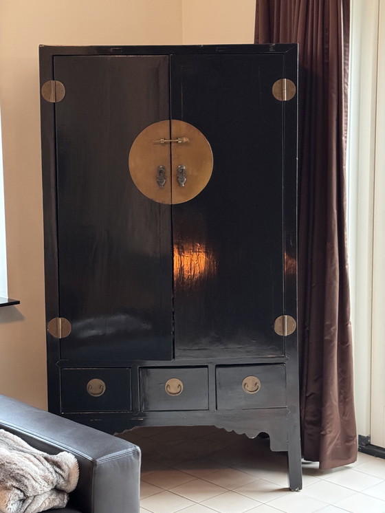 Image 1 of Armoire à dîner chinoise en bois