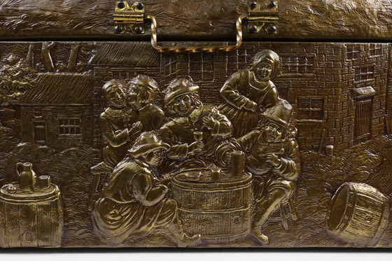 Image 1 of  Grand coffre couvert d'un relief en cuivre sculpté, Belgique, années 1930