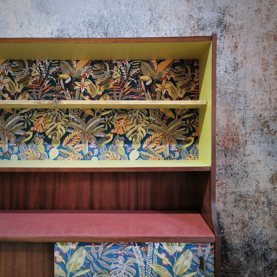 Image 1 of Buffet Vintage, Pieds Asymétriques