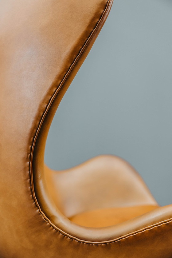 Image 1 of Fritz Hansen Egg Chair By Arne Jacobsen