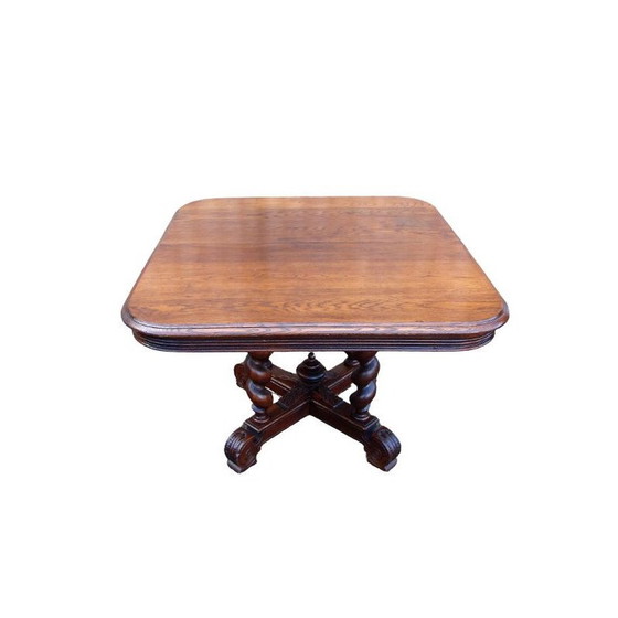 Image 1 of Table vintage en chêne avec base sculptée sur colonnes en spirale
