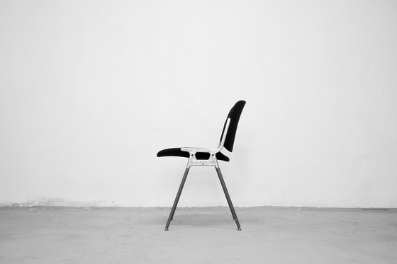 Image 1 of 4/12 Dsc 106 Castelli Empilable Giancarlo Piretti Chairs Chaises