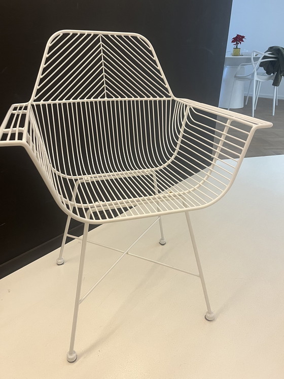 Image 1 of Chaise en fil de fer Mowkan Alo White