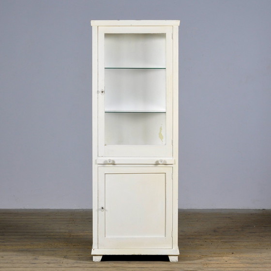 Image 1 of Cabinet médical en bois, années 1960