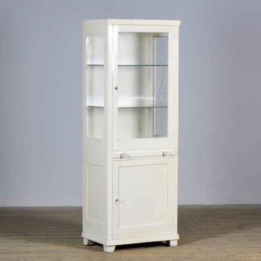 Cabinet médical en bois, années 1960