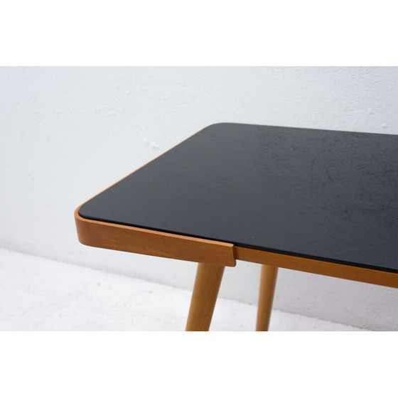 Image 1 of Table basse vintage en verre opaque et bois de hêtre par Interior Praha, Tchécoslovaquie 1960