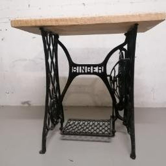 Image 1 of Table de bistrot ou d'appoint Modèle Singer