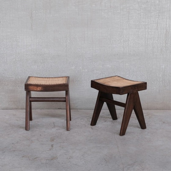 Image 1 of 2x Chandigarh tabourets vintage en teck "Pj-Si-34-A"