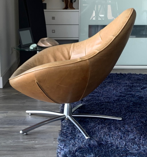 Label|Van Den Berg, Hidde fauteuil pivotant